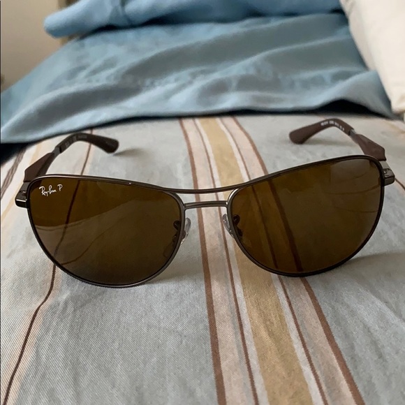 Ray Ban Polarized aviator sunglasses - Picture 2 of 6